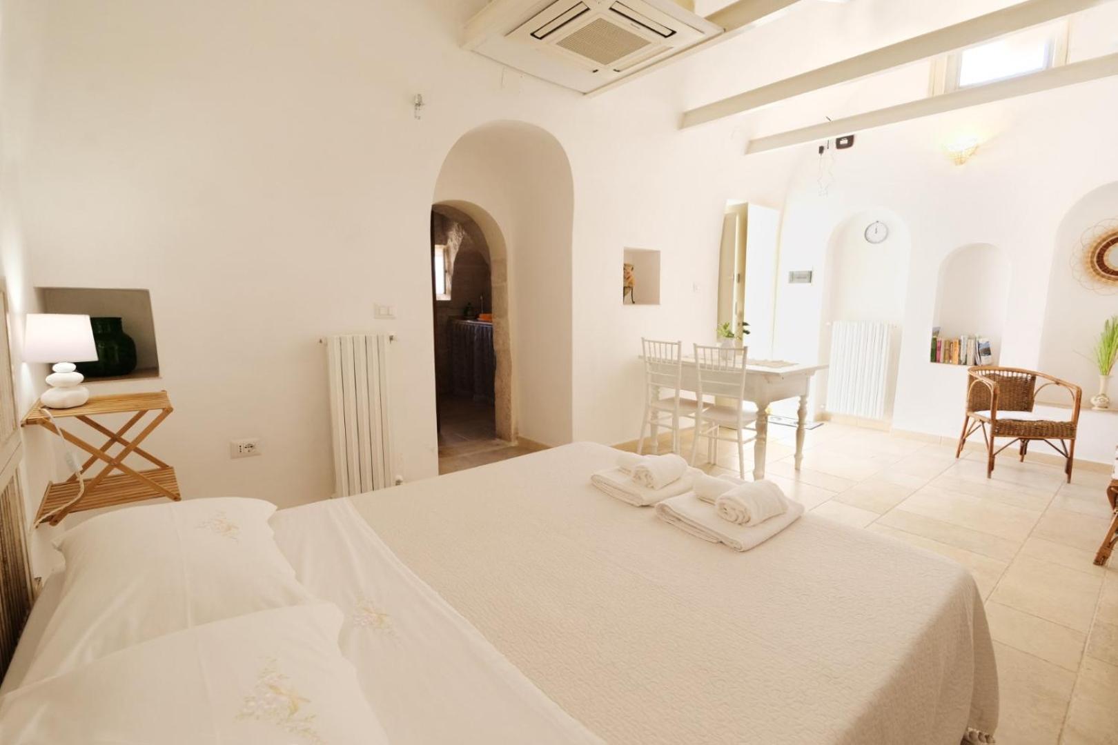 洛科罗通多Borgo San Francesco别墅 外观 照片